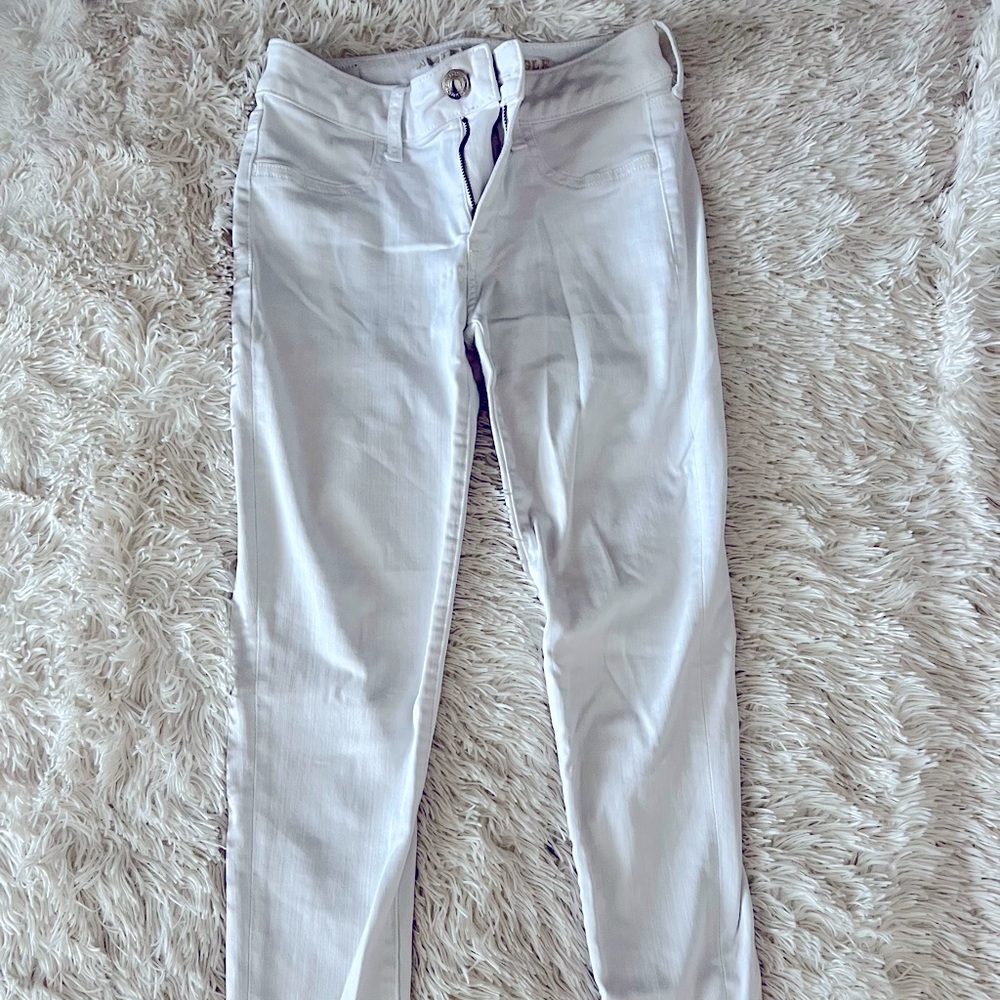 American Eagle Next Level Stretch Jegging- White